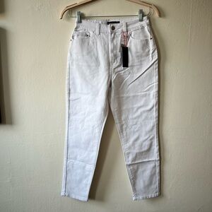 NWT Black Tape_ White Fashion Jeans | Size 27